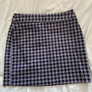 Banana Republic Houndstooth Pencil Skirt